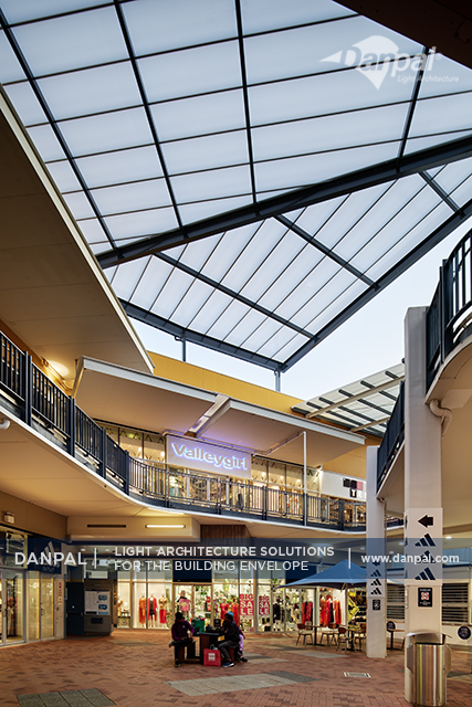 Watertown Brand Outlet Centre