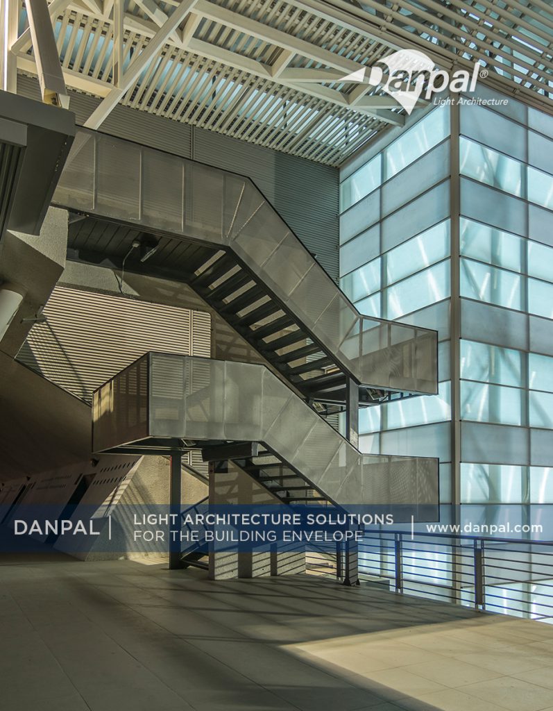 Centro Acuatico Estadio Nacional