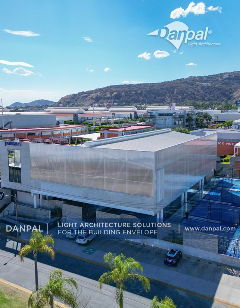 “Puntaco” Paddle Tennis Courts