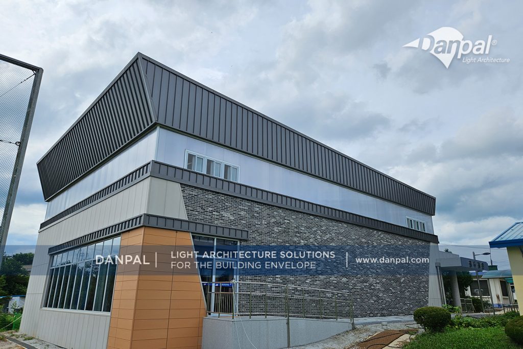 Yongsan Elementary School multi-purpose hall expansion